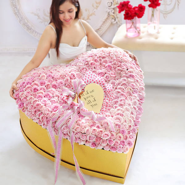 206 Sweet Avalanche Roses