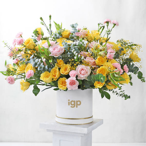 Alstroemeria & Roses Bloom Ensemble