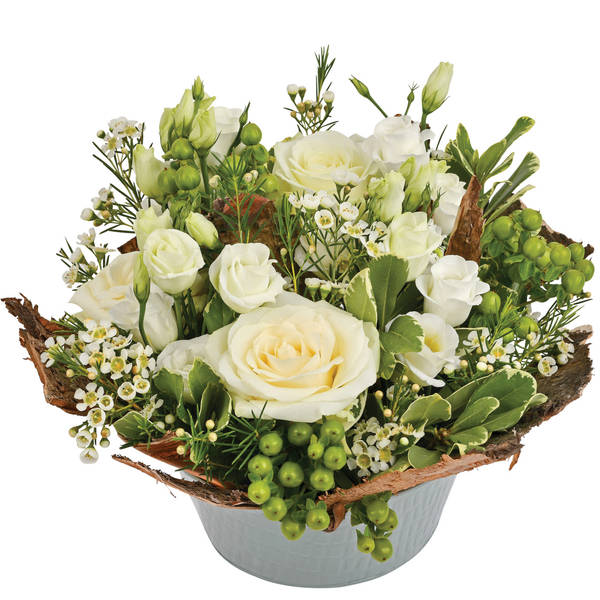 Cocon white flower arrangement