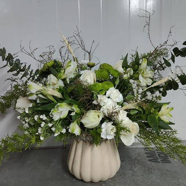 Hermes Flowers Hamper