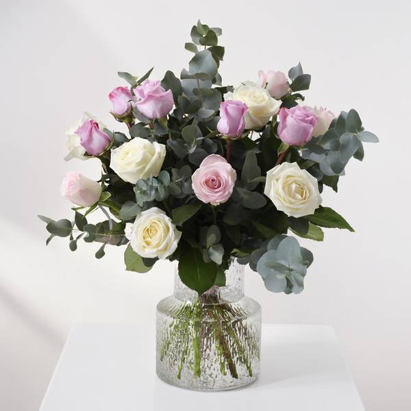 Love Whispers - bouquet with white, lilac and pink roses