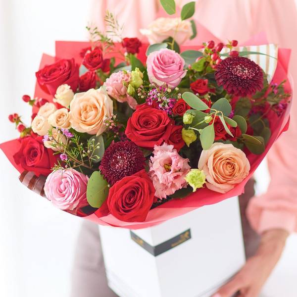 Luxury Valentine's Mixed Bouquet.