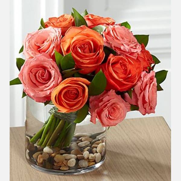 The FTD Blazing Beauty Rose Bouquet