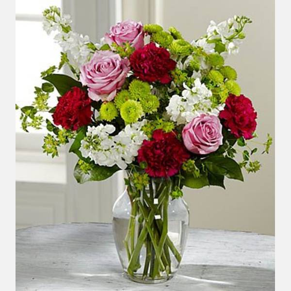 The FTD Blooming Embrace Bouquet